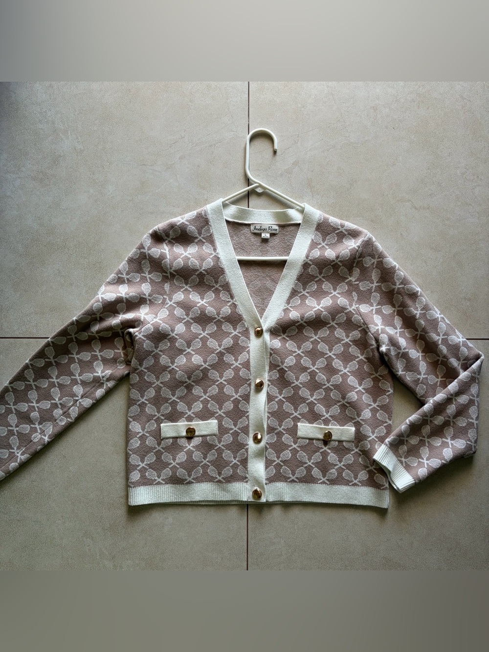 Floral Motif V-Neck Cardigan in Pink and Cream